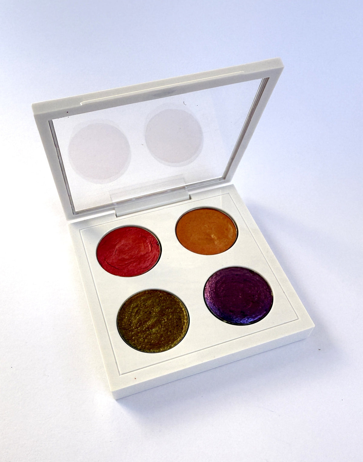 Metallic paint palette of 4 shades