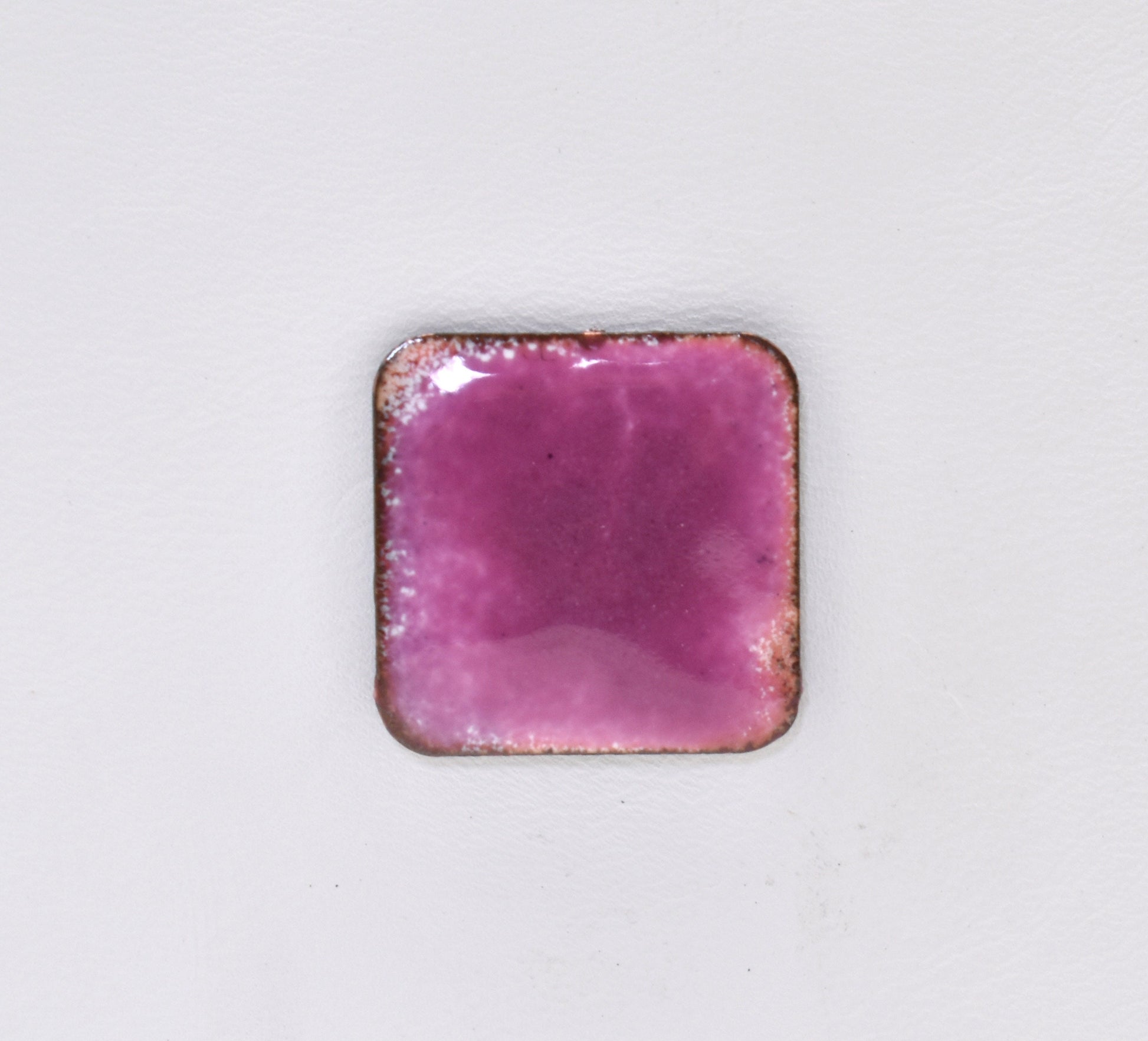 Pearly's Enamel Powder No. 164 Transparent Magenta 3oz. (85gr.) Great for torch/kiln/Cloisonné and Wet Packing Enameling