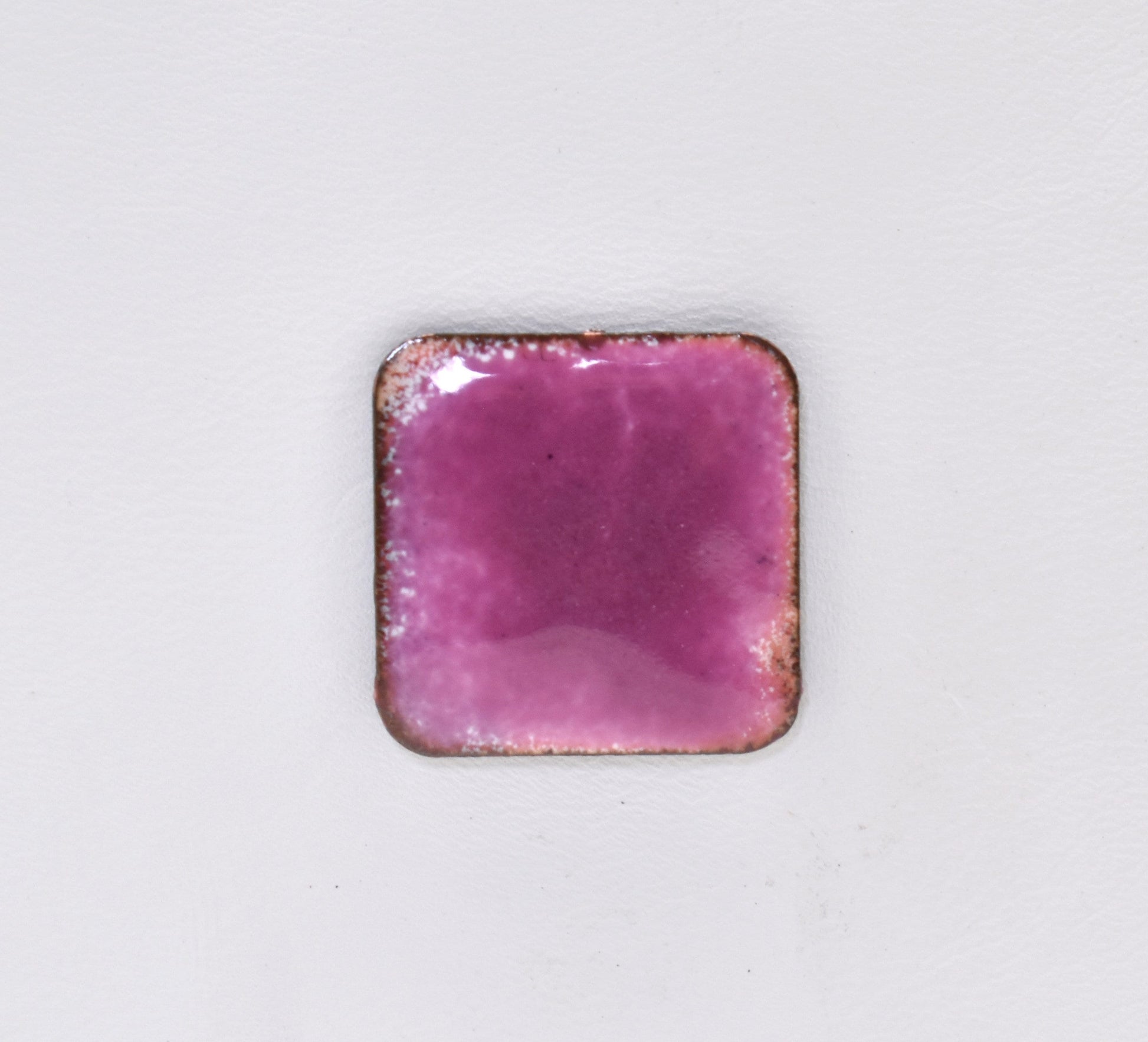 Pearly's Enamel Powder No. 116 Translucent Fuchsia Lead Free 3oz. (85gr.) Great for torch/kiln/Cloisonné and Wet Packing Enameling