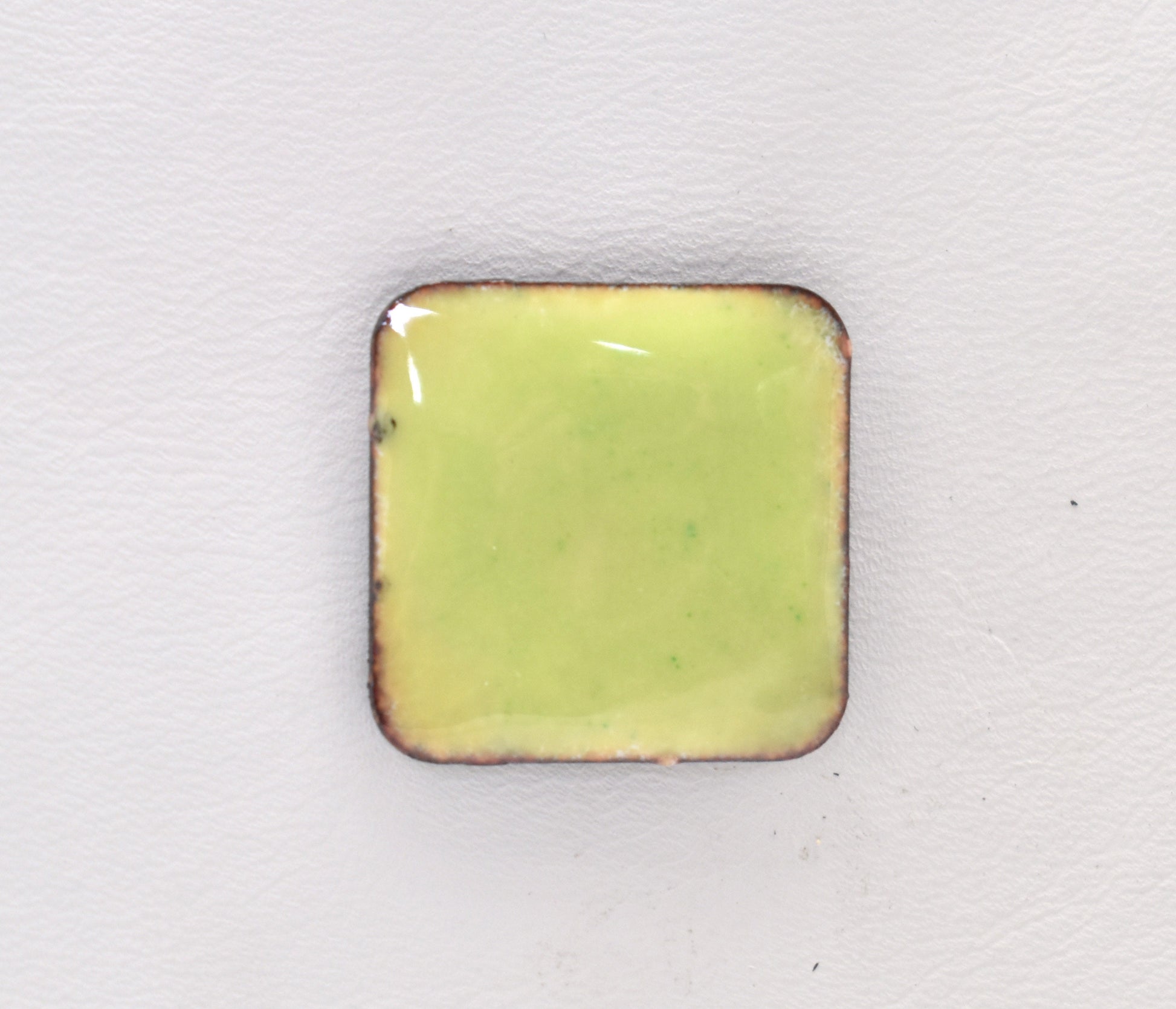 Pearly's Enamel Powder No. 135 Transparent Spring Green 3oz. (85gr.) Great for torch/kiln/Cloisonné and Wet Packing Enameling