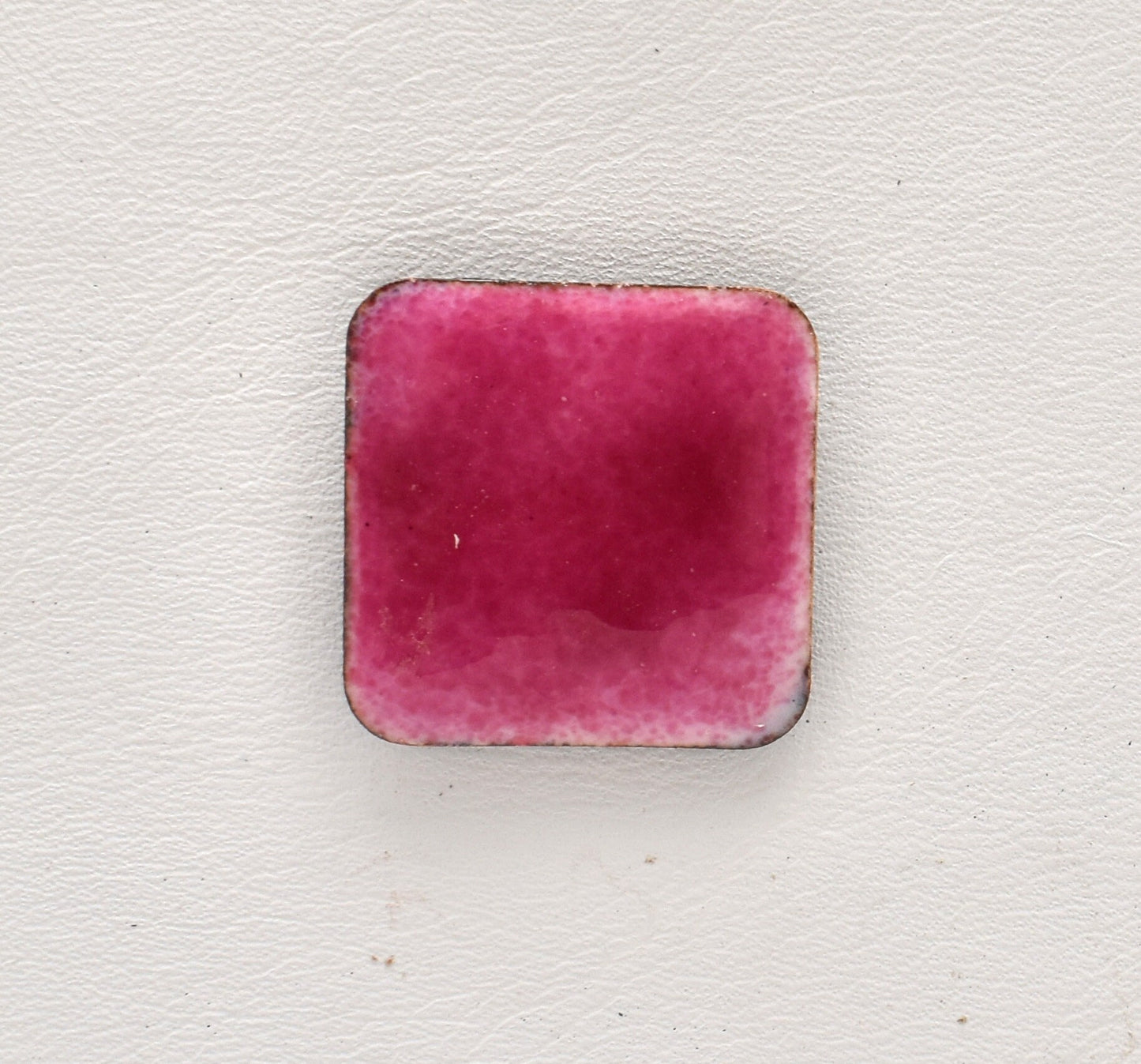 Pearly's Enamel Powder No. 302 Transparent Hot Pink 3oz. (85gr.) Great for torch/kiln/Cloisonné and Wet Packing Enameling