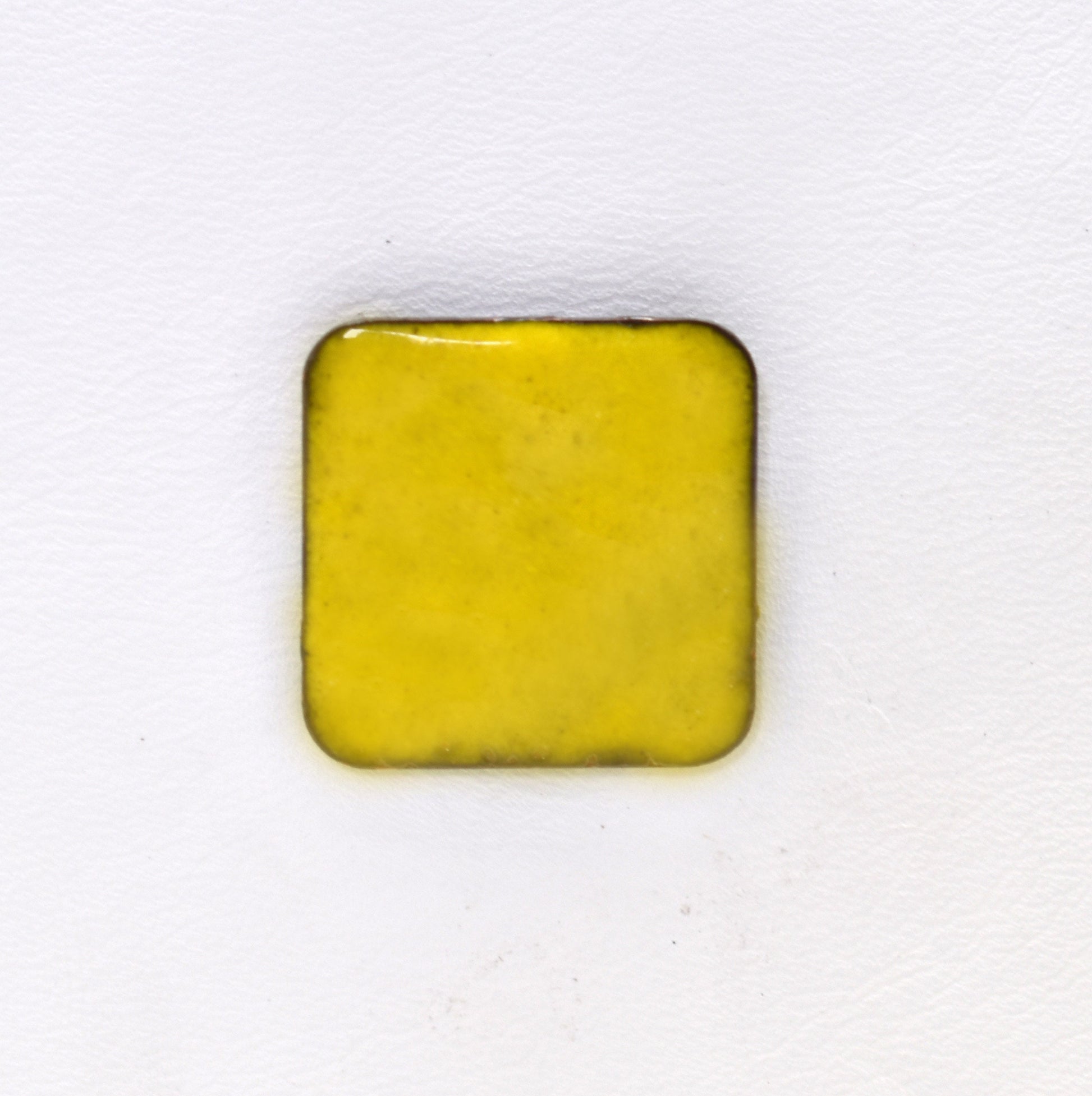 Pearly's Enamel Powder No. 157 Opaque Lead Free Yellow 3oz. (85gr.) Great for torch/kiln/Cloisonné and Wet Packing Enameling