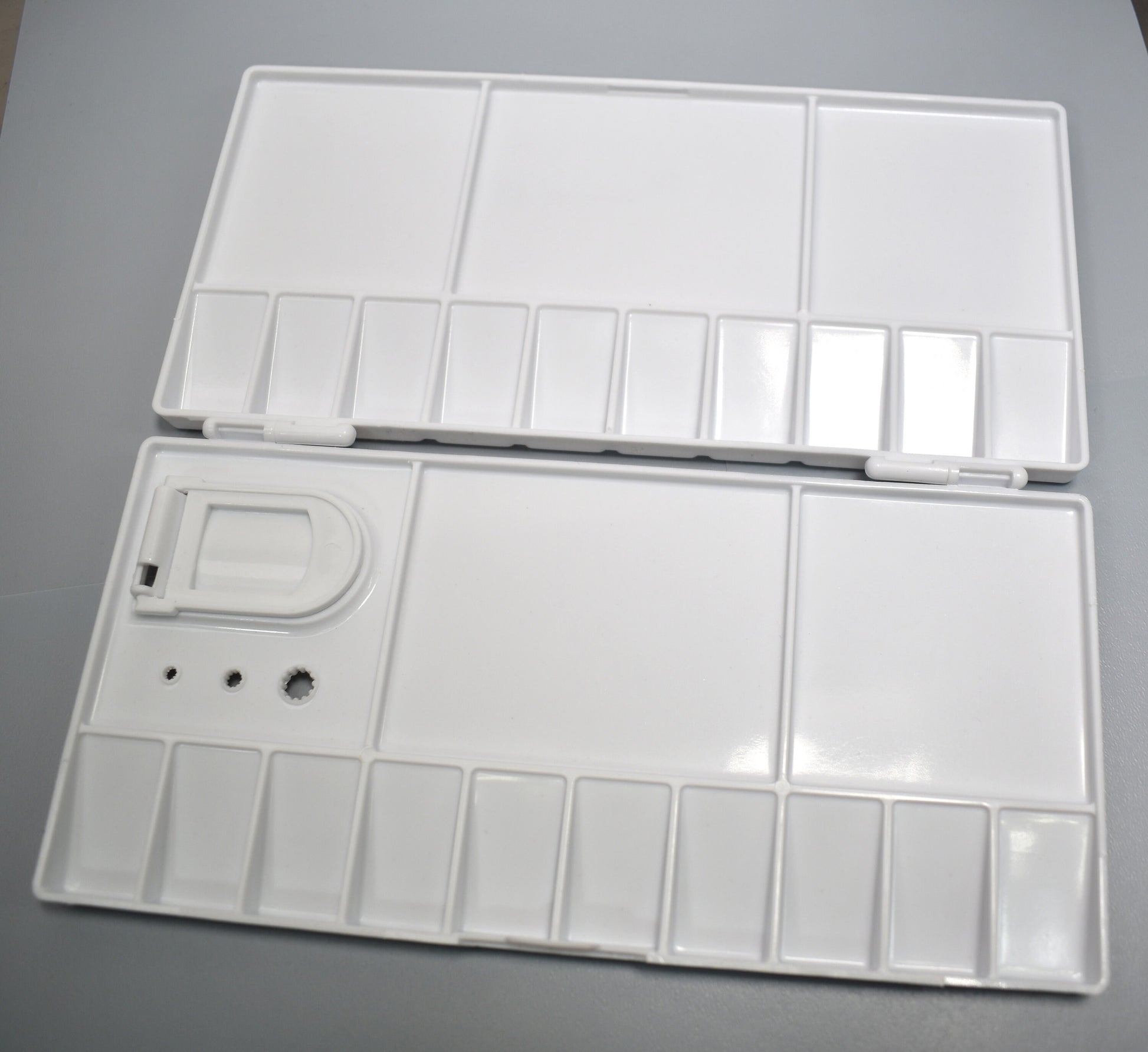 Paints - Plastic Mixing Palette for Watercolor 25 cells