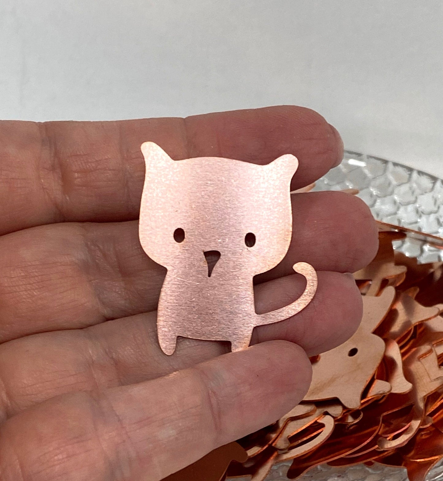 Copper Blanks - 674# Cat copper blank , stamped solid copper, round stamping blank, personalized copper blank, raw copper