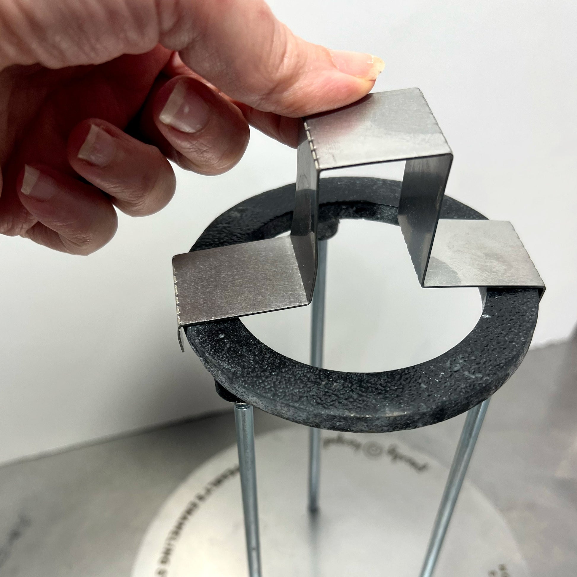 Enameling Supplies Stage For Trivets - Fit To 10cm Diameter Tripod