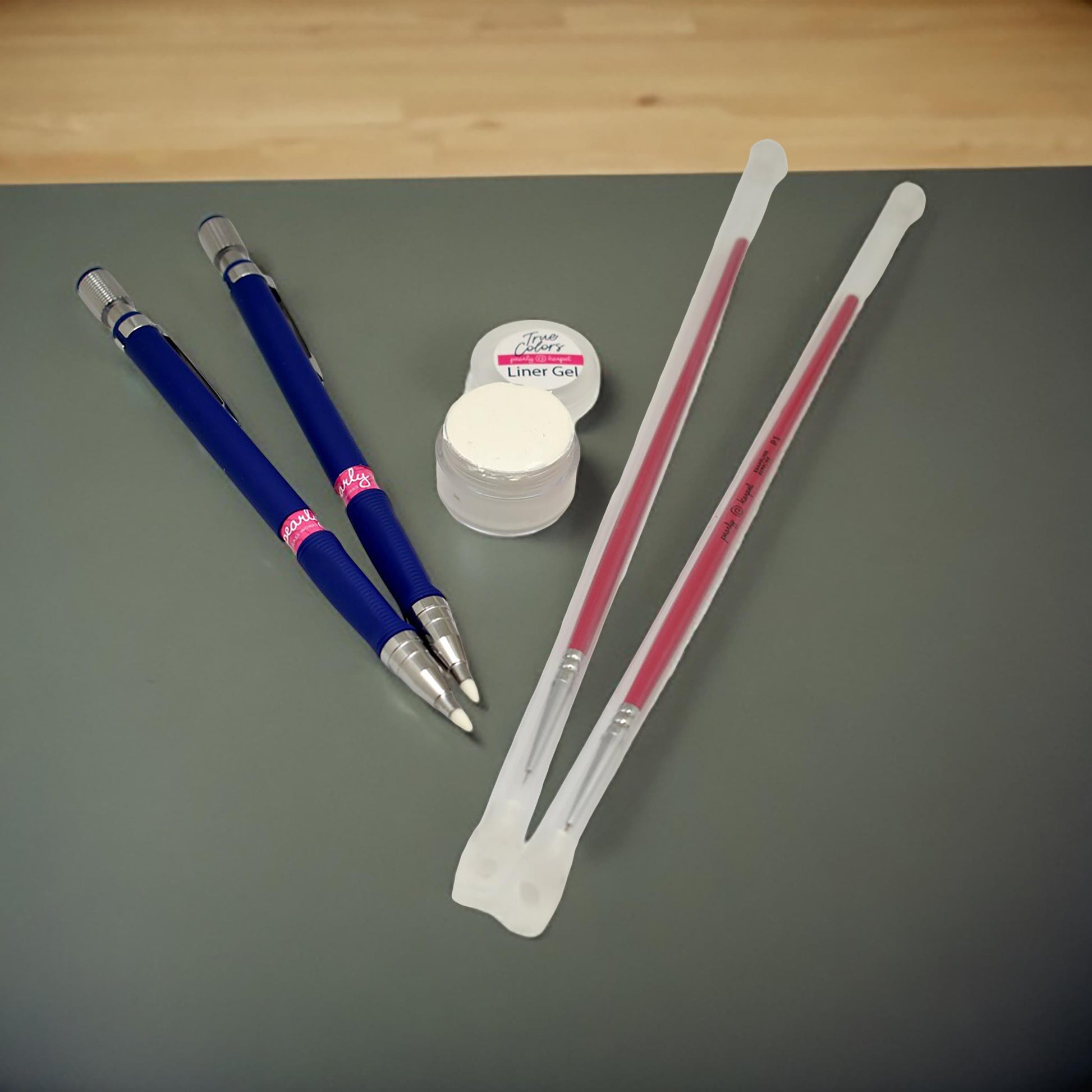 Kits, The White Liner Gel Kit - lead free - great for adding detailds and contour