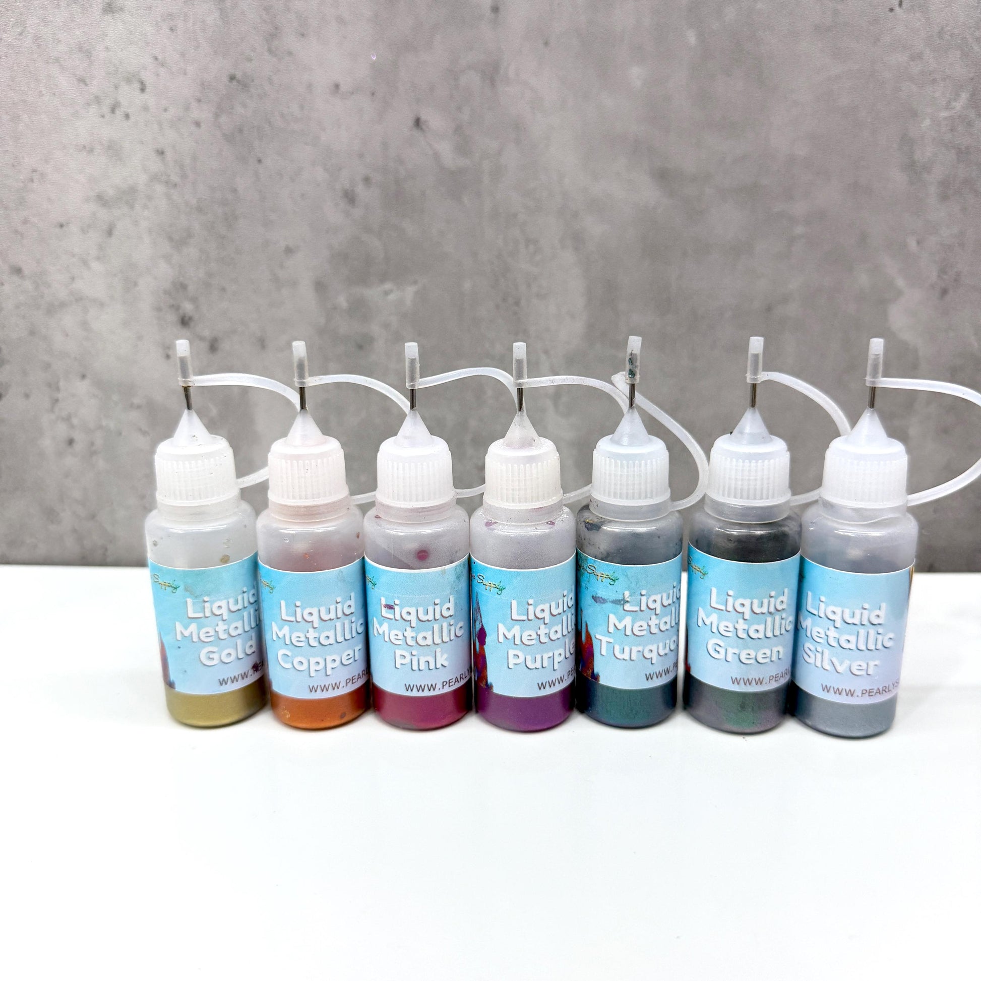 Metallic Liquid Paints – With Needle Tips