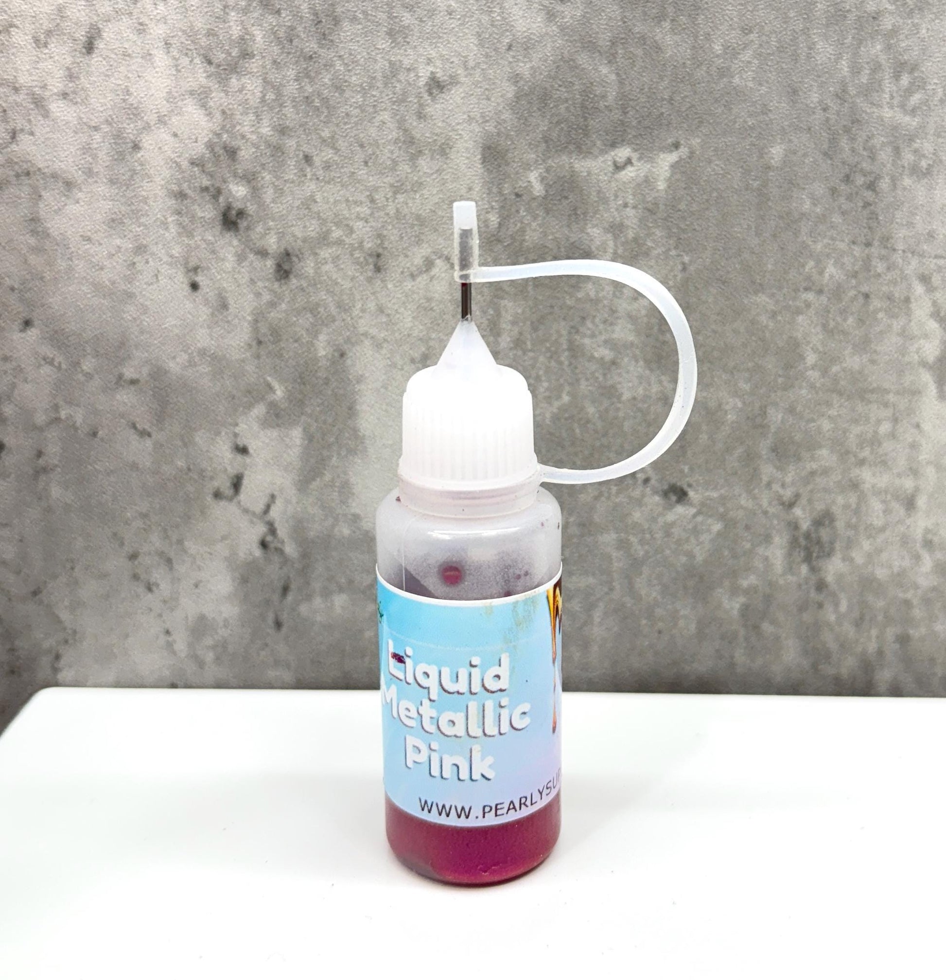 Metallic Liquid Paints – With Needle Tips