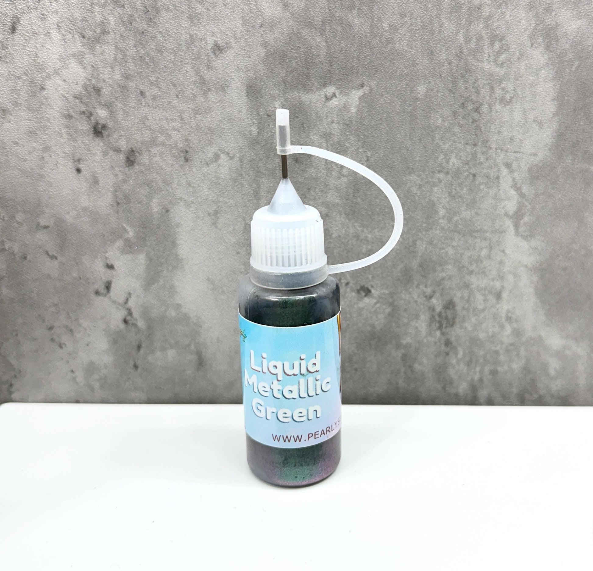 Metallic Liquid Paints – With Needle Tips
