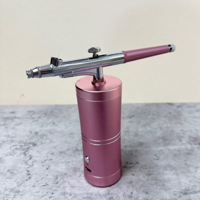 Metallic Liquid Paints – With Needle Tips